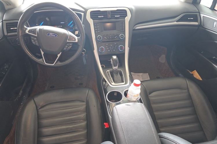 Used Ford Mondeo 2013 1.5L GTDi180 Fashion Edition Center Console