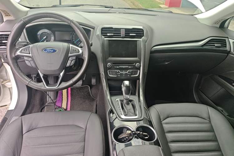Used Ford Mondeo 2013 1.5L GTDi180 Fashion Edition Center Console