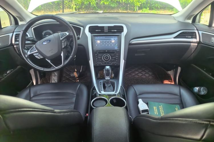 Used Ford Mondeo 2013 1.5L GTDi180 Fashion Edition Center Console