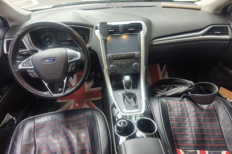 Used Ford Mondeo 2013 1.5L GTDi180 Fashion Edition Center Console