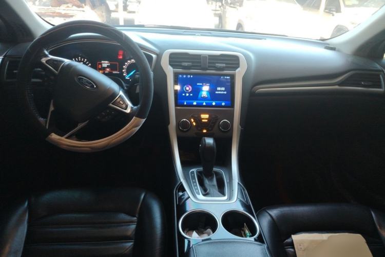 Used Ford Mondeo 2013 1.5L GTDi180 Fashion Edition Center Console