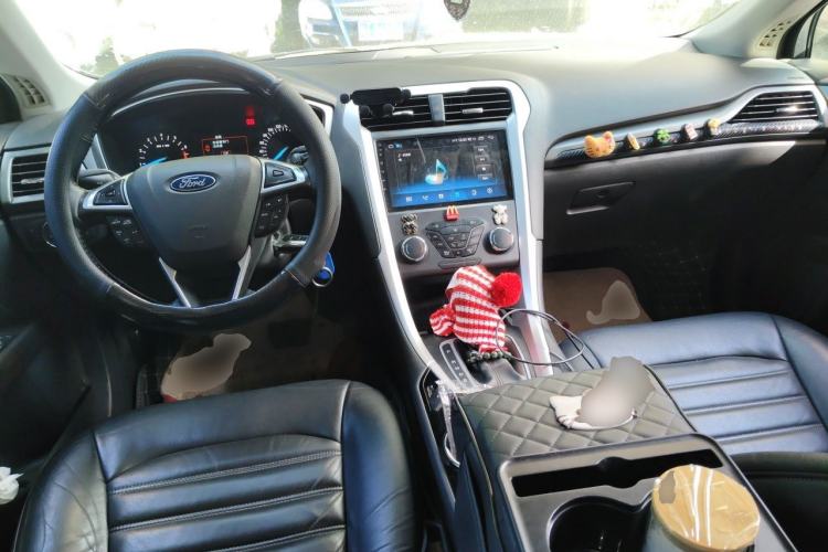 Used Ford Mondeo 2013 1.5L GTDi180 Fashion Edition Center Console