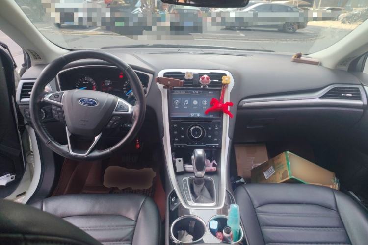 Used Ford Mondeo 2013 1.5L GTDi180 Fashion Edition Center Console