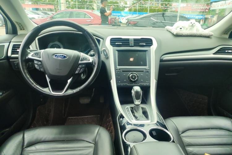 Used Ford Mondeo 2013 1.5L GTDi180 Fashion Edition Center Console