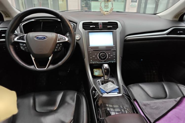 Used Ford Mondeo 2013 2.0L GTDi240 Flagship Edition Center Console