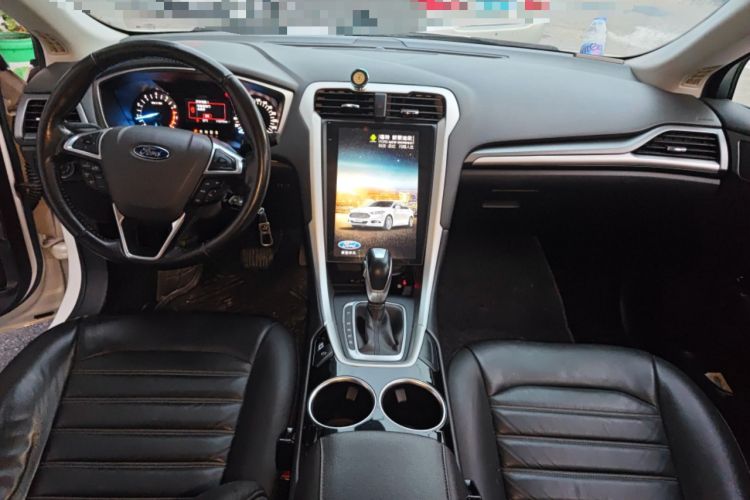 Used Ford Mondeo 2013 1.5L GTDi180 Fashion Edition Center Console