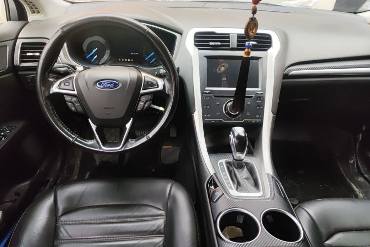 Used Ford Mondeo 2013 1.5L GTDi180 Fashion Edition Center Console