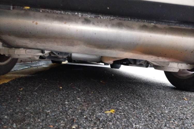 Used Ford Mondeo 2013 2.0L GTDi 200 Luxury Model Chassis Front