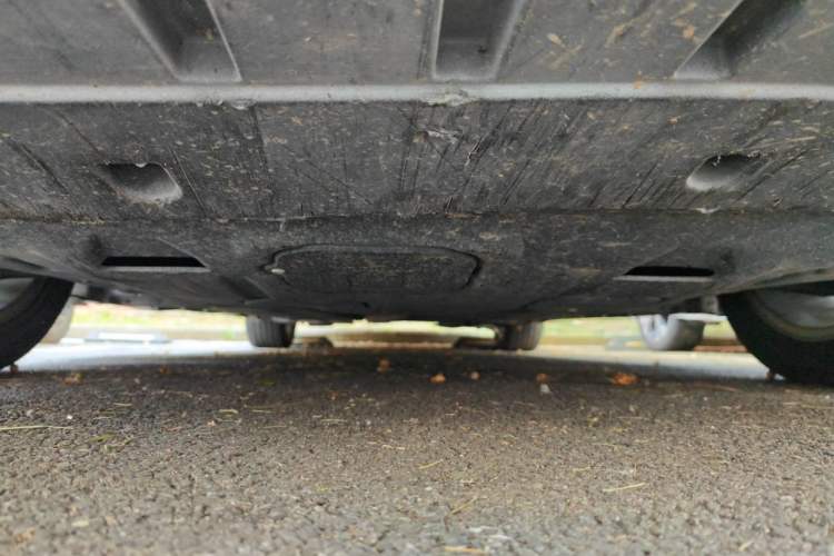 Used Ford Mondeo 2013 2.0L GTDi 200 Fashion Edition Chassis Front
