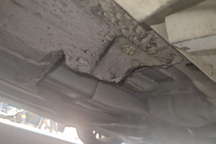 Used Ford Mondeo 2013 2.0L GTDi 200 Fashion Edition Chassis Front
