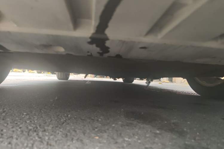 Used Ford Mondeo 2013 2.0L GTDi 200 Fashion Edition Chassis Front