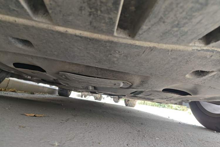 Used Ford Mondeo 2013 2.0L GTDi 200 Fashion Edition Chassis Front