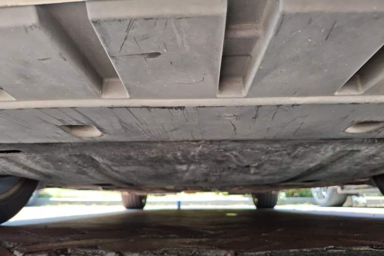 Used Ford Mondeo 2013 2.0L GTDi 200 Fashion Edition Chassis Front