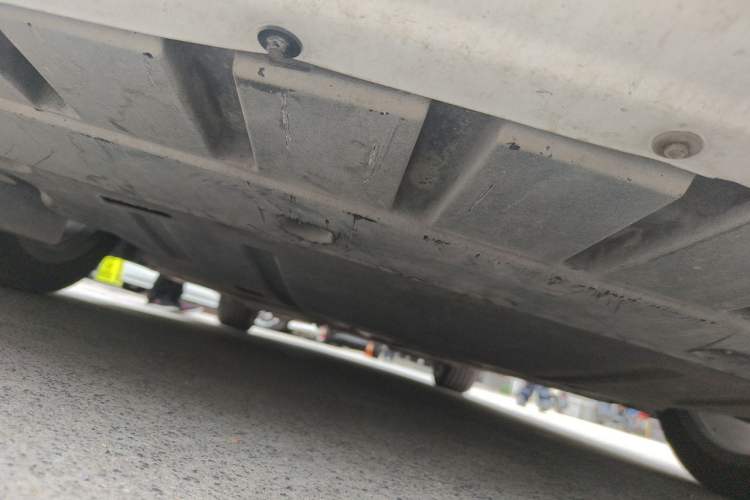 Used Ford Mondeo 2013 2.0L GTDi240 Luxury Sport Model Chassis Front