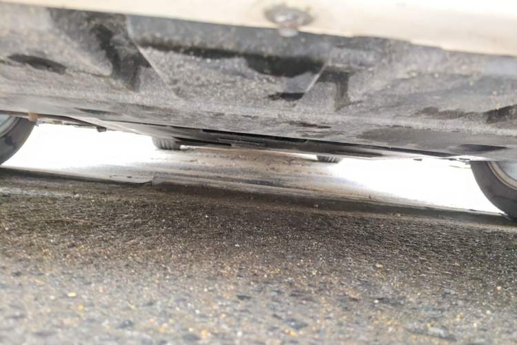 Used Ford Mondeo 2013 2.0L GTDi 200 Fashion Edition Chassis Front
