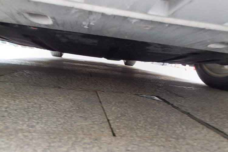 Used Ford Mondeo 2013 2.0L GTDi 200 Luxury Model Chassis Front