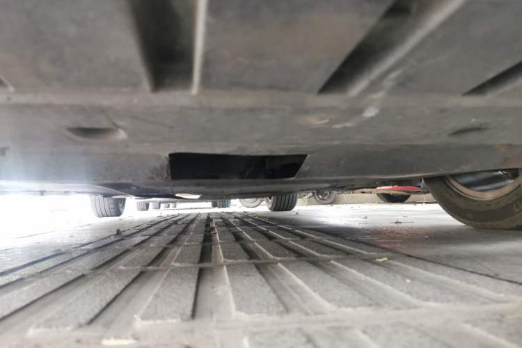 Used Ford Mondeo 2013 2.0L GTDi 200 Fashion Edition Chassis Front