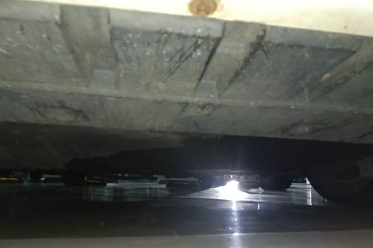 Used Ford Mondeo 2013 2.0L GTDi 200 Luxury Model Chassis Front