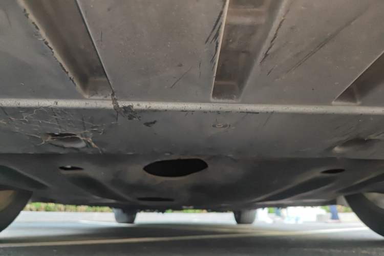 Used Ford Mondeo 2013 2.0L GTDi 200 Fashion Edition Chassis Front