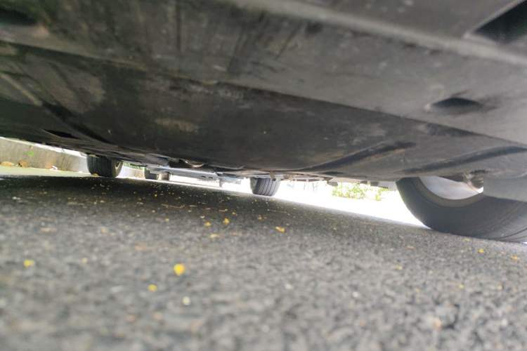 Used Ford Mondeo 2013 2.0L GTDi 200 Luxury Model Chassis Front