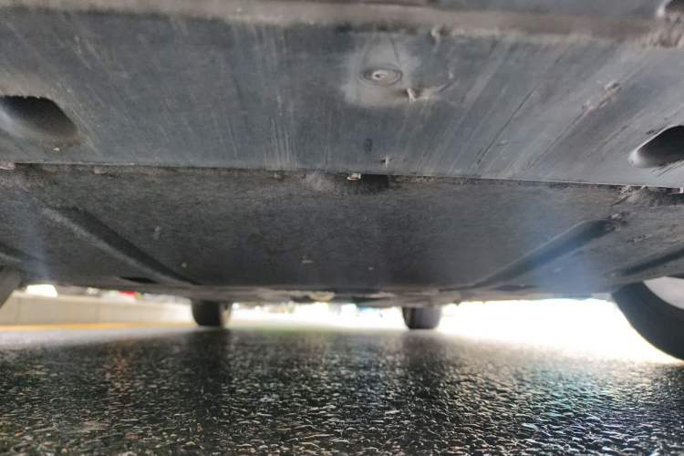 Used Ford Mondeo 2013 2.0L GTDi 200 Fashion Edition Chassis Front