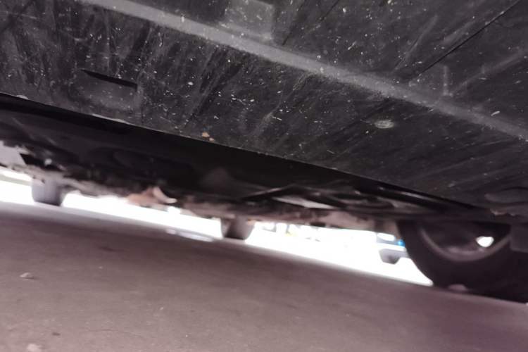 Used Ford Mondeo 2013 2.0L GTDi 200 Luxury Model Chassis Front