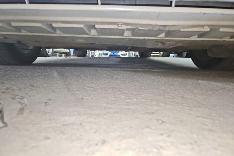 Used Ford Mondeo 2013 2.0L GTDi240 Flagship Edition Chassis Front