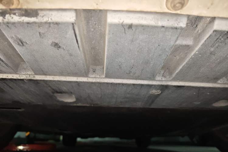 Used Ford Mondeo 2013 2.0L GTDi 200 Fashion Edition Chassis Front
