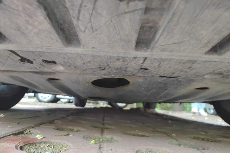 Used Ford Mondeo 2013 2.0L GTDi 200 Fashion Edition Chassis Front