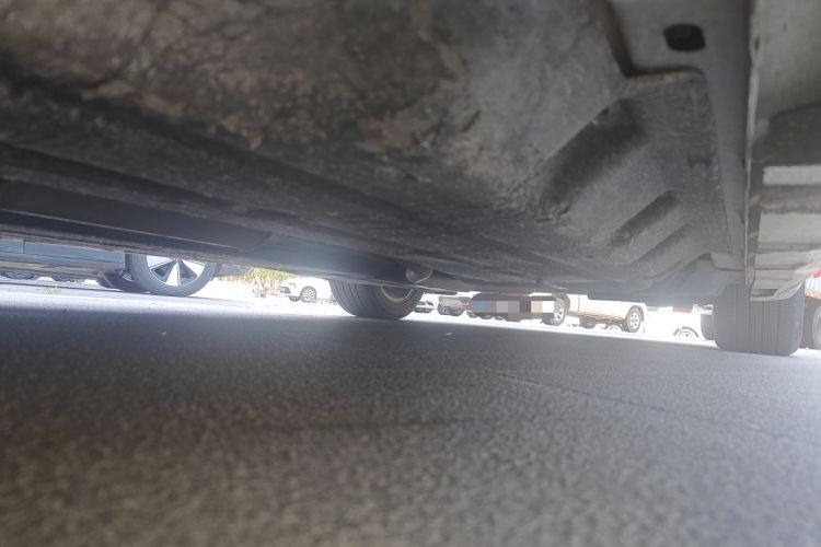 Used Ford Mondeo 2013 2.0L GTDi 200 Fashion Edition Chassis Front Left