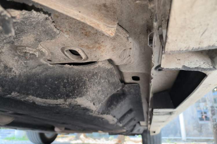 Used Ford Mondeo 2013 2.0L GTDi 200 Luxury Model Chassis Front Left
