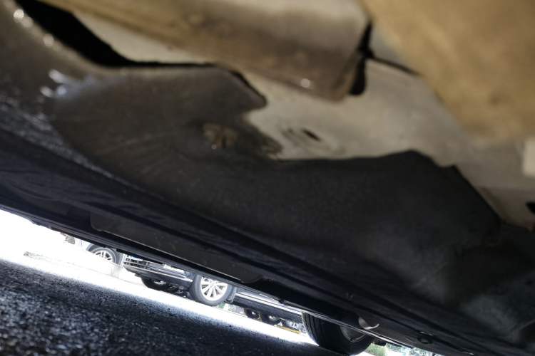 Used Ford Mondeo 2013 2.0L GTDi 200 Luxury Model Chassis Front Left