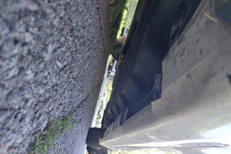 Used Ford Mondeo 2013 2.0L GTDi 200 Fashion Edition Chassis Front Left