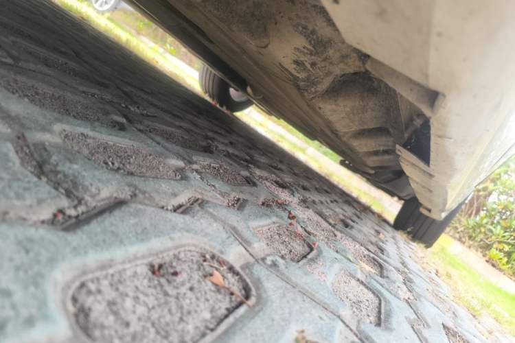 Used Ford Mondeo 2013 2.0L GTDi240 Flagship Edition Chassis Front Left