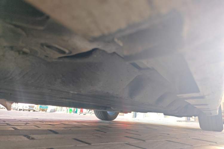 Used Ford Mondeo 2013 2.0L GTDi240 Luxury Sport Model Chassis Front Left