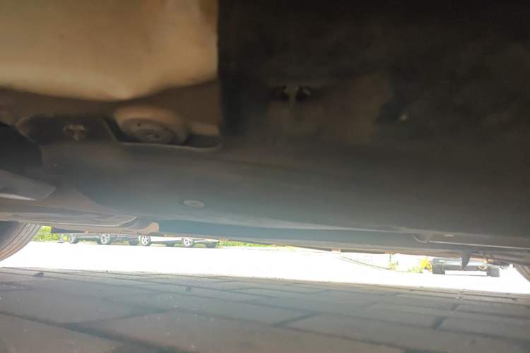 Used Ford Mondeo 2013 2.0L GTDi240 Ultimate Edition Chassis Front Left