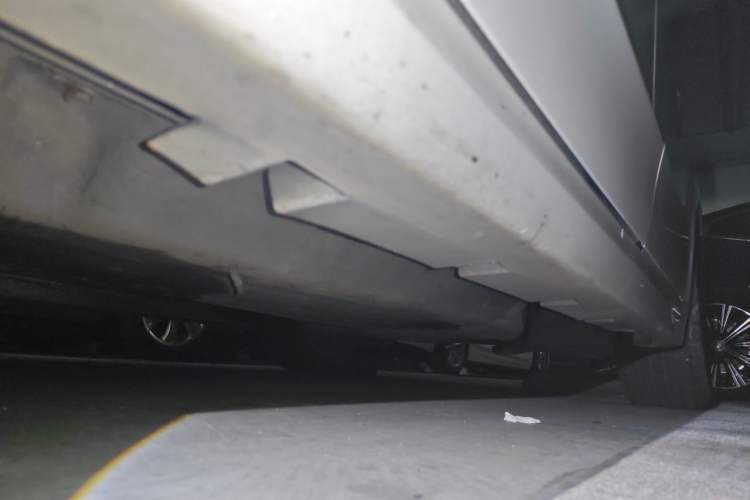 Used Ford Mondeo 2013 2.0L GTDi 200 Luxury Model Chassis Front Left