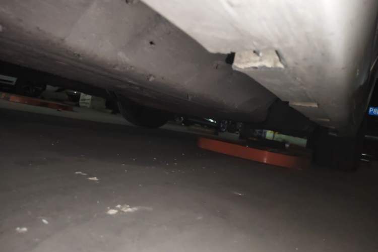 Used Ford Mondeo 2013 2.0L GTDi 200 Fashion Edition Chassis Front Left