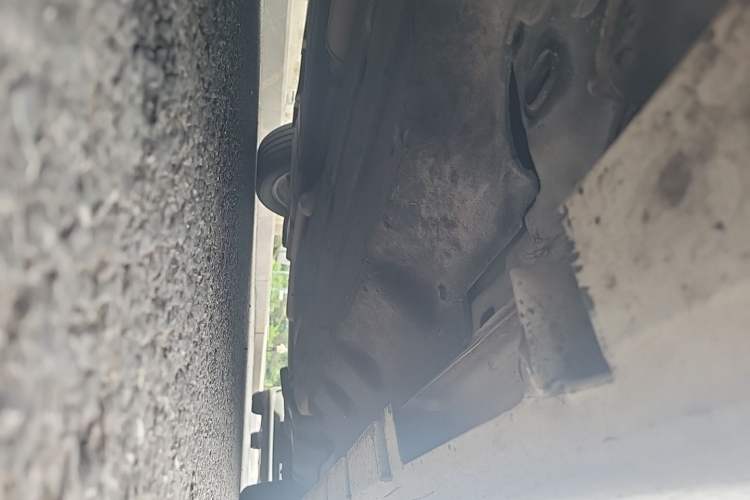 Used Ford Mondeo 2013 2.0L GTDi 200 Fashion Edition Chassis Front Left