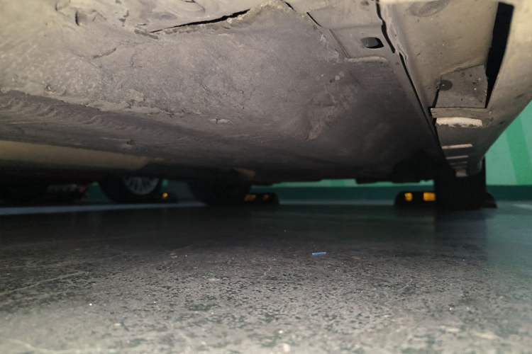 Used Ford Mondeo 2013 2.0L GTDi 200 Luxury Model Chassis Front Left