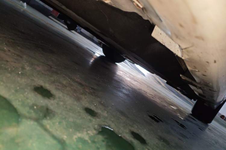 Used Ford Mondeo 2013 2.0L GTDi 200 Fashion Edition Chassis Front Left