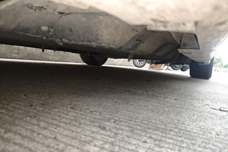Used Ford Mondeo 2013 2.0L GTDi 200 Luxury Model Chassis Front Left