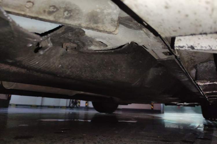 Used Ford Mondeo 2013 2.0L GTDi 200 Luxury Model Chassis Front Left