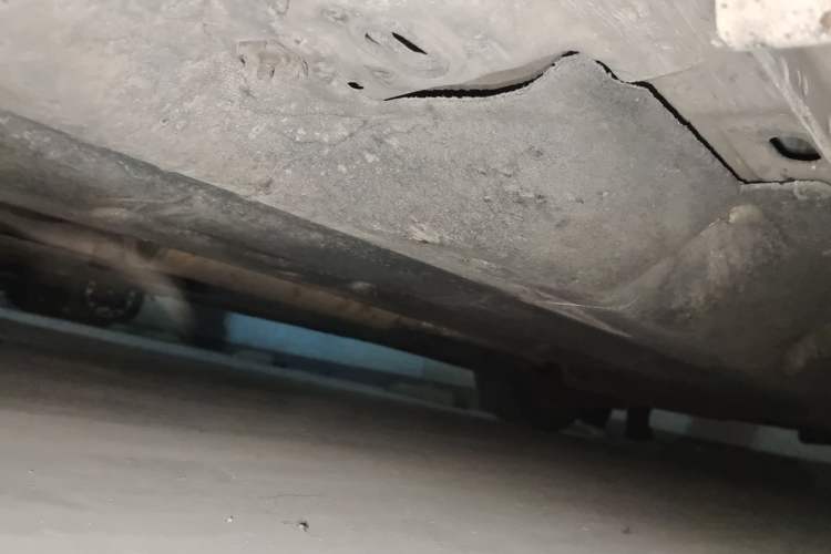 Used Ford Mondeo 2013 2.0L GTDi 200 Fashion Edition Chassis Front Left