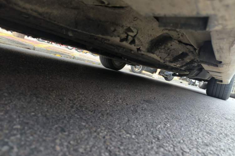 Used Ford Mondeo 2013 2.0L GTDi 200 Fashion Edition Chassis Front Left