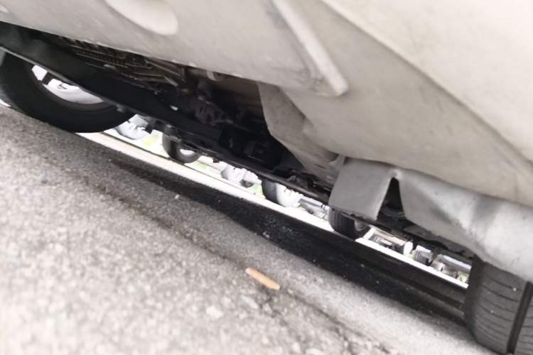 Used Ford Mondeo 2013 1.5L GTDi180 Fashion Edition Chassis Front Left
