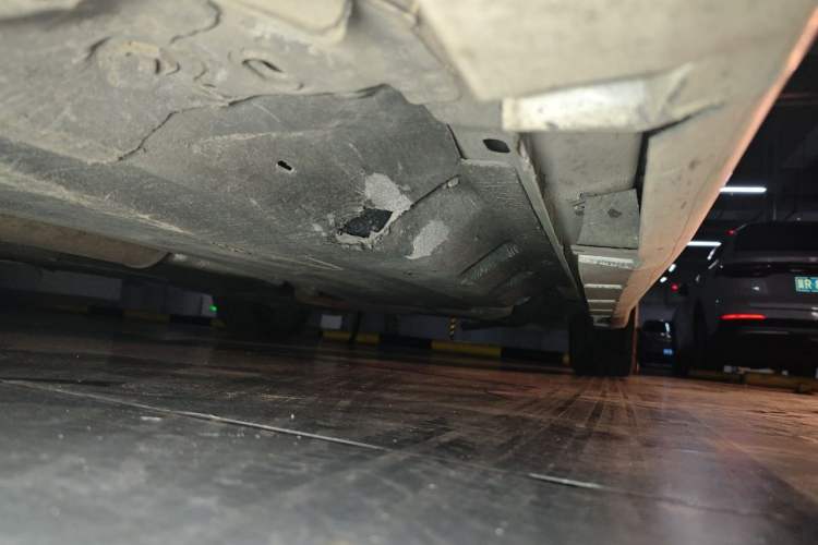Used Ford Mondeo 2013 2.0L GTDi240 Luxury Sport Model Chassis Front Left