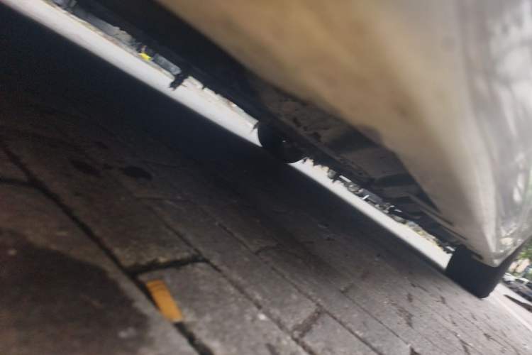 Used Ford Mondeo 2013 2.0L GTDi240 Luxury Sport Model Chassis Front Left