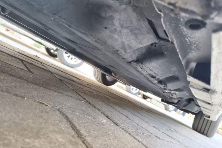 Used Ford Mondeo 2013 2.0L GTDi240 Luxury Sport Model Chassis Front Left