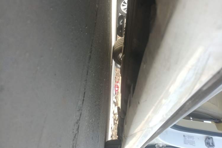 Used Ford Mondeo 2013 2.0L GTDi 200 Fashion Edition Chassis Front Left